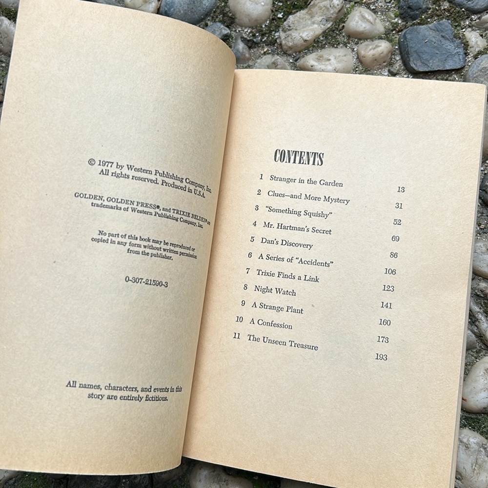 Vintage Trixie Belden Book 19 “The Secret of the Unseen Treasure" Paperback 1977 - Picture 6 of 7